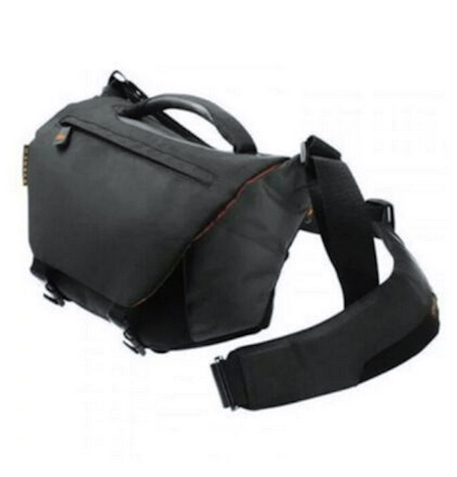 EVERKI EKC504 Black Aperture Mid-Size SLR Camera Bag - Sling